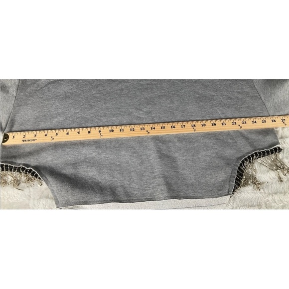 Rue 21 Women’s Size 3X Rhinestone Tasseled Gray Sweatshirt - Picture 6 of 8